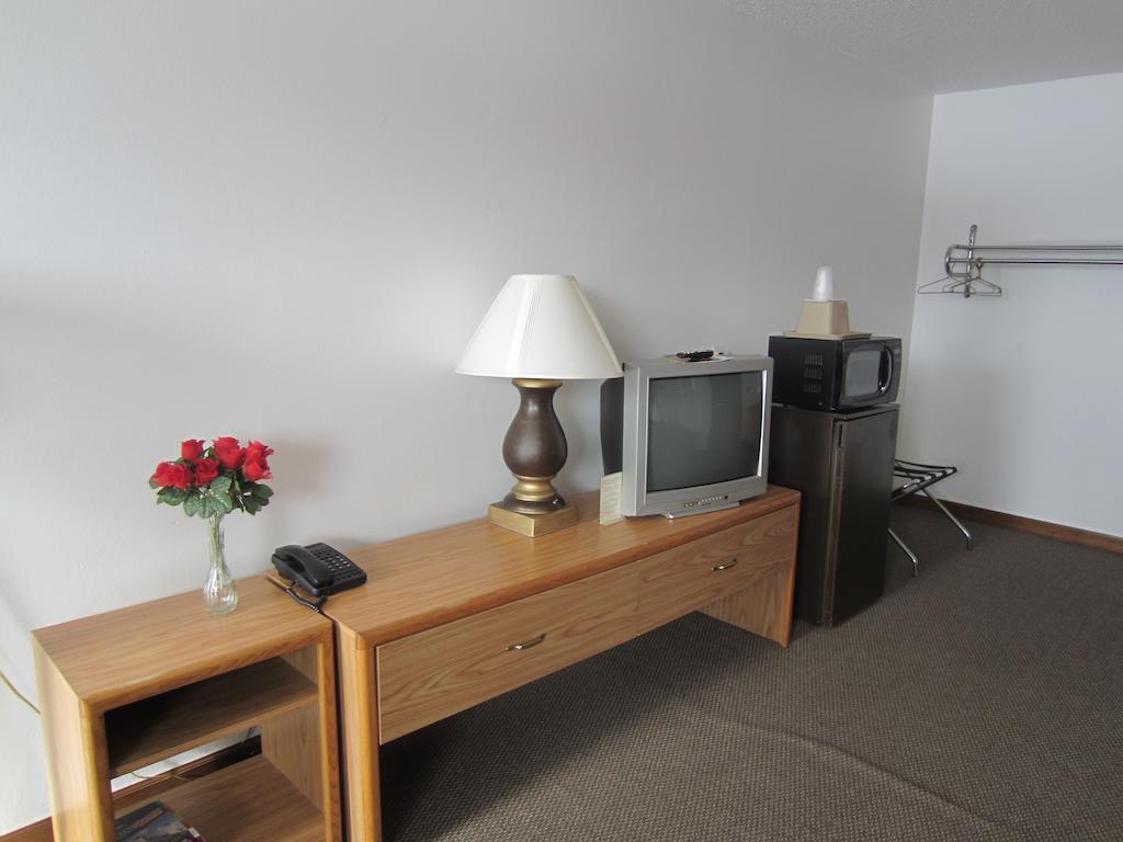 Cloud 9 Motel Су-Фолс Номер фото